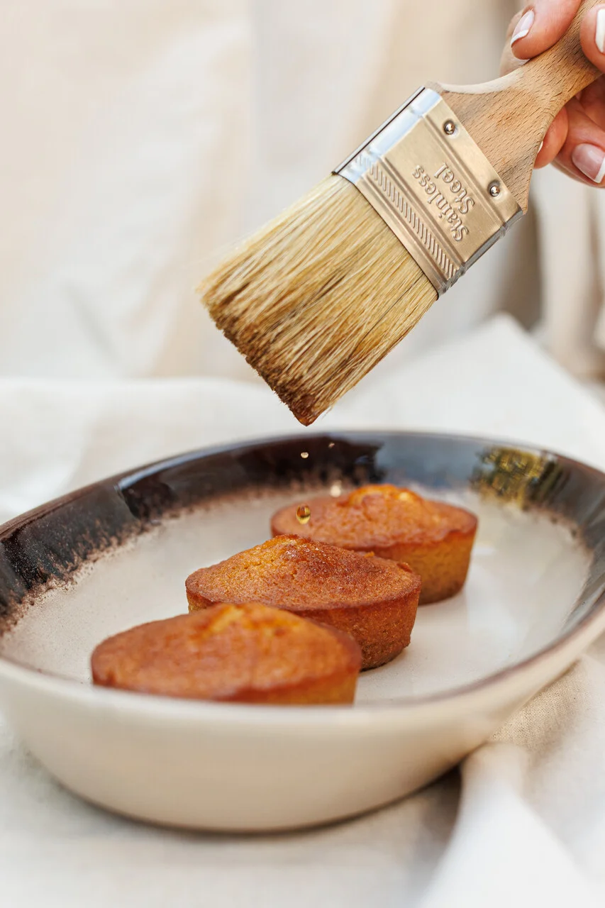 Gâteau à la pâte d'amande imbibé au sirop d'érable | Domaine des 15 lots
